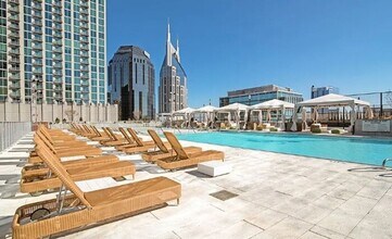 515 Church St in Nashville, TN - Foto de edificio - Building Photo