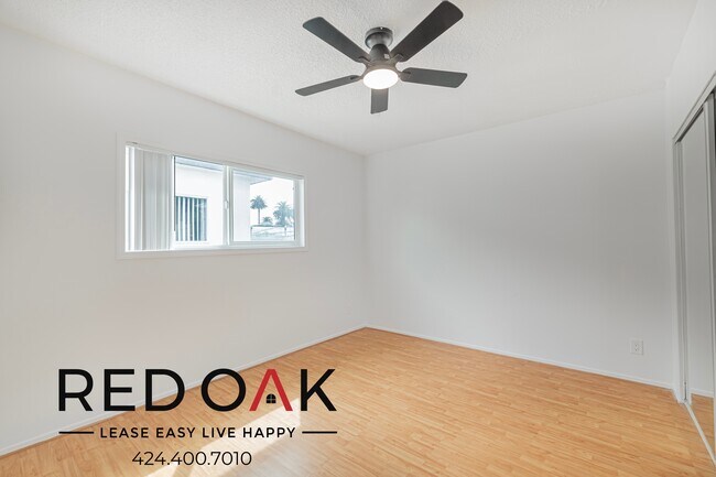 4037 McLaughlin Ave, Unit 14 in Los Angeles, CA - Foto de edificio - Building Photo