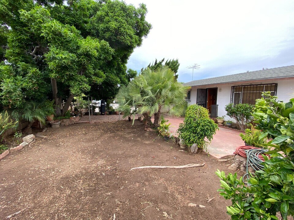 605 Florida St in Imperial Beach, CA - Building Photo