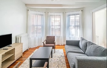 6 Haskell St, Unit 0 in Boston, MA - Foto de edificio - Building Photo