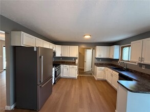 189 Summit Ave in Northfield, OH - Building Photo - Building Photo