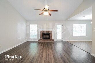 1417 Oak Knoll Dr NE in Conyers, GA - Building Photo - Building Photo