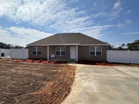 1228 Orange St in Vidalia, GA - Building Photo