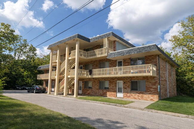 property at 801 N Ann St