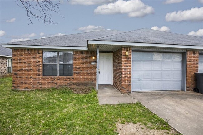 property at 1716 S M St