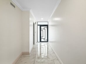16506 Bridge End Rd in Miami Lakes, FL - Building Photo - Building Photo