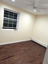 30-03 73rd St in Queens, NY - Building Photo - Building Photo