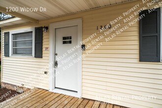 1200 Widow Dr in Athens, AL - Building Photo - Building Photo