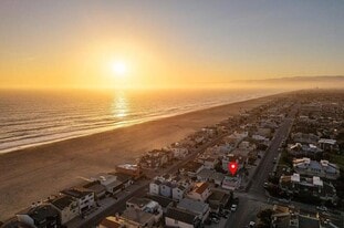 3705 Sunset Ln in Oxnard, CA - Building Photo