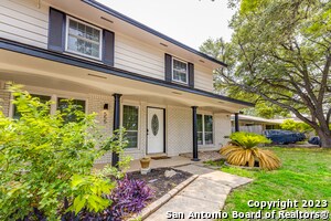 555 Patricia Dr in San Antonio, TX - Building Photo - Building Photo