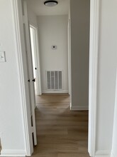 326 E 1st St in Deer Park, TX - Building Photo - Building Photo