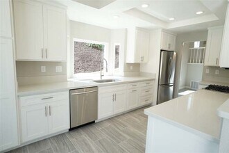 10834 Corte Playa Majorca in San Diego, CA - Building Photo - Building Photo
