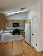 5227 169th Pl SW in Lynnwood, WA - Building Photo - Building Photo