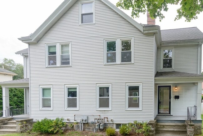 3 Westerly St in Wellesley, MA - Building Photo - Building Photo
