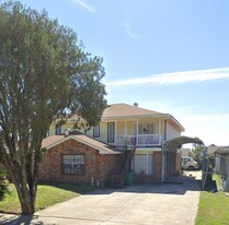 145 Dillard Dr in Westwego, LA - Building Photo