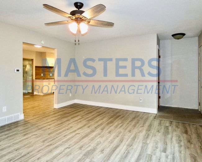 2017 Garden Ln in Toledo, OH - Building Photo - Building Photo