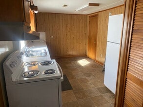 415 Bond St in Richmond, KY - Foto de edificio - Building Photo