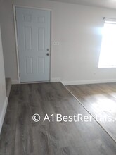 1910 Ponderosa Dr in Oakdale, CA - Building Photo - Building Photo