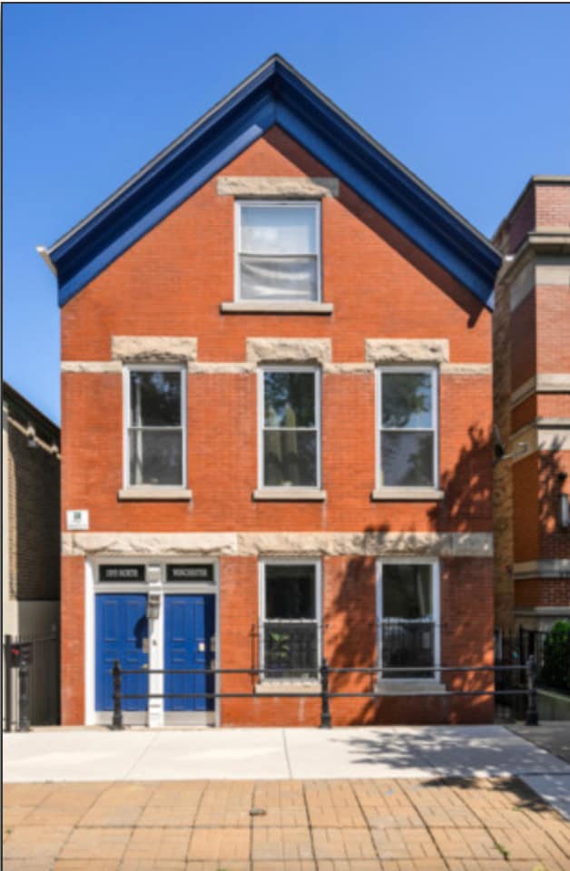 1933 N Winchester Ave