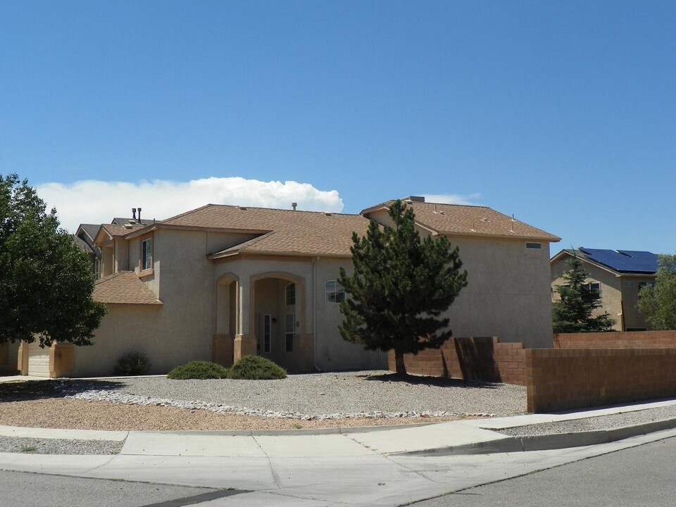 7801 Chaco Mesa Loop NW in Albuquerque, NM - Building Photo