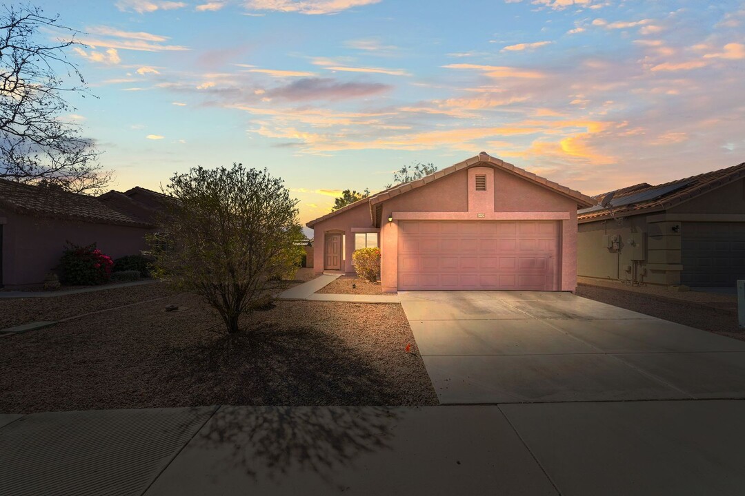 14929 W Port Au Prince Ln in Surprise, AZ - Building Photo