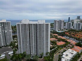 21055 Yacht Club Dr, Unit 2607 in Aventura, FL - Building Photo