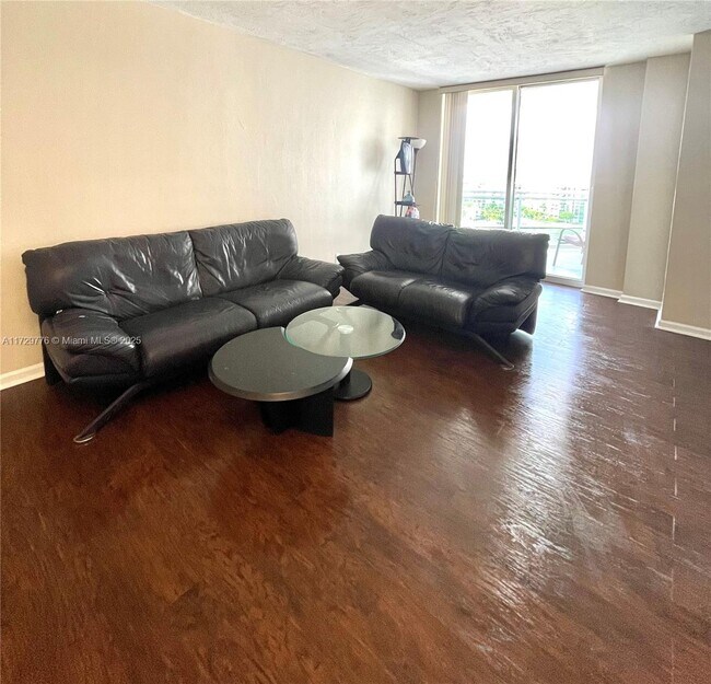 property at 3001 S Ocean Dr