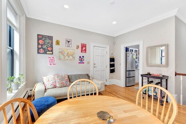 32 E Springfield St, Unit 1 in Boston, MA - Building Photo - Building Photo
