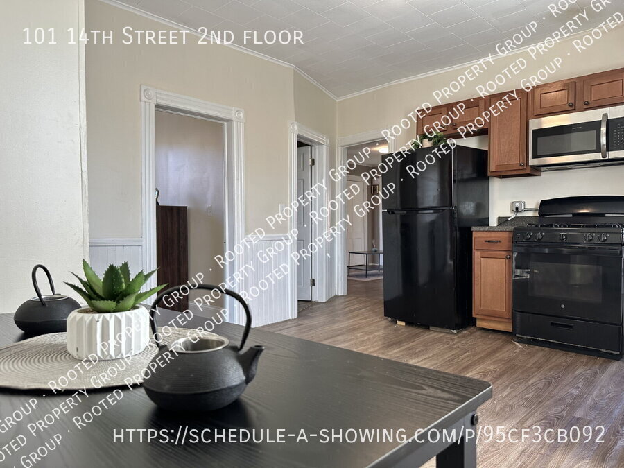 101 14th St in Troy, NY - Building Photo
