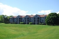 Emerald Park Apartments photo'