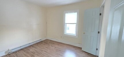 18 Linden St in Rockland, MA - Building Photo - Building Photo