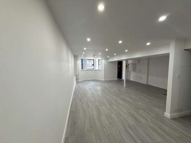 1531 Union St, Unit 1 in Brooklyn, NY - Building Photo - Building Photo