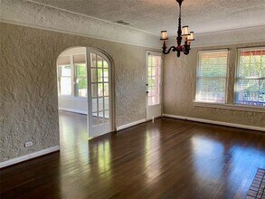 6245 Richmond Ave in Dallas, TX - Building Photo - Building Photo