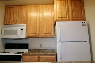 Wood Creek Apartments in Sault Ste. Marie, MI - Building Photo - Building Photo