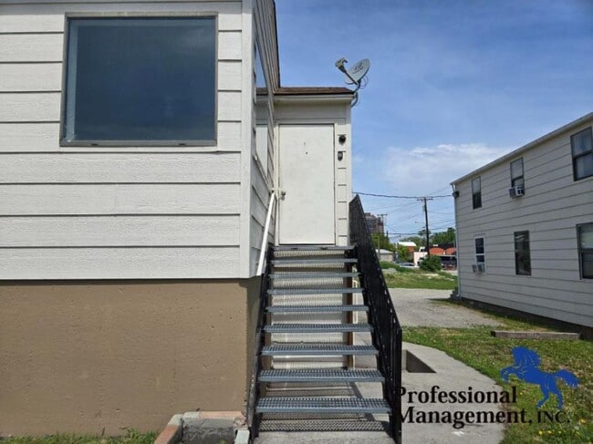property at 2717 4th Ave S