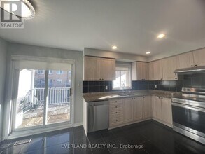 15 Orchid Rd in Markham, ON - Building Photo - Building Photo