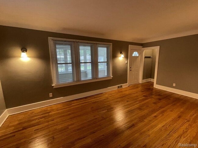 627 Frederick St in Royal Oak, MI - Building Photo - Building Photo