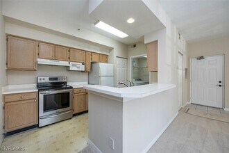 4635 St Croix Ln in Naples, FL - Foto de edificio - Building Photo