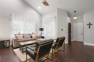 15 Abbey Brook Pl in Spring, TX - Building Photo - Building Photo