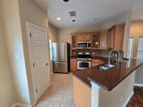 2829 Saville Loop in Austin, TX - Building Photo - Building Photo