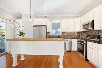 10 Ticknor St in Boston, MA - Building Photo - Building Photo