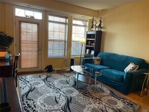 605 Snelling Ave S-Unit -106 in St. Paul, MN - Building Photo - Building Photo