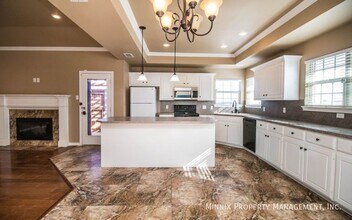 5826 104th St in Lubbock, TX - Building Photo - Building Photo