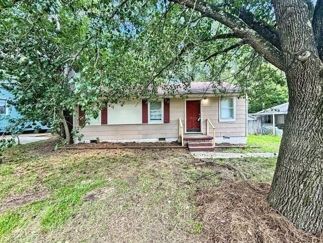 property at 3514 Hines St