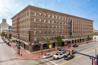 Bancroft Luxury Apartments in Saginaw, MI - Foto de edificio - Building Photo