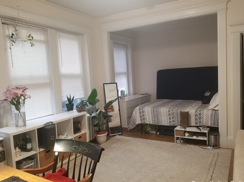 335 Huntington Ave in Boston, MA - Building Photo