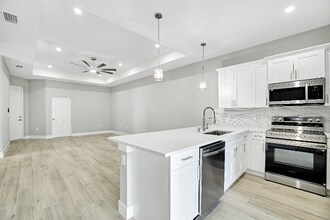 4842-4842 30th St SW in Lehigh Acres, FL - Foto de edificio - Building Photo