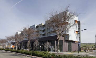 Station Center Apartments in Union City, CA - Building Photo - Building Photo