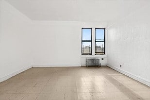 789 MacDonough St in Brooklyn, NY - Building Photo