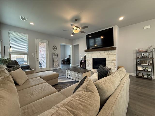 property at 3607 Clara Dr